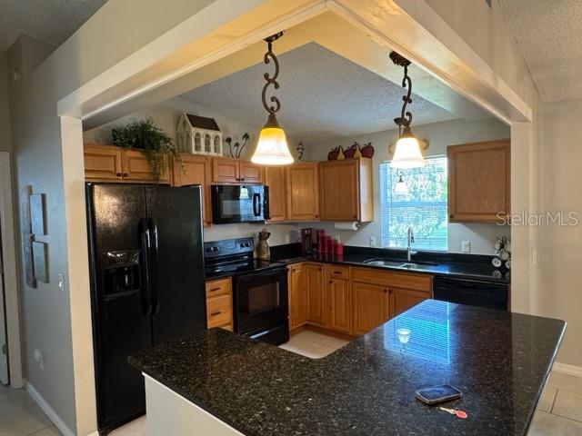 Image 7 of 19 For 529 Del Mar Drive