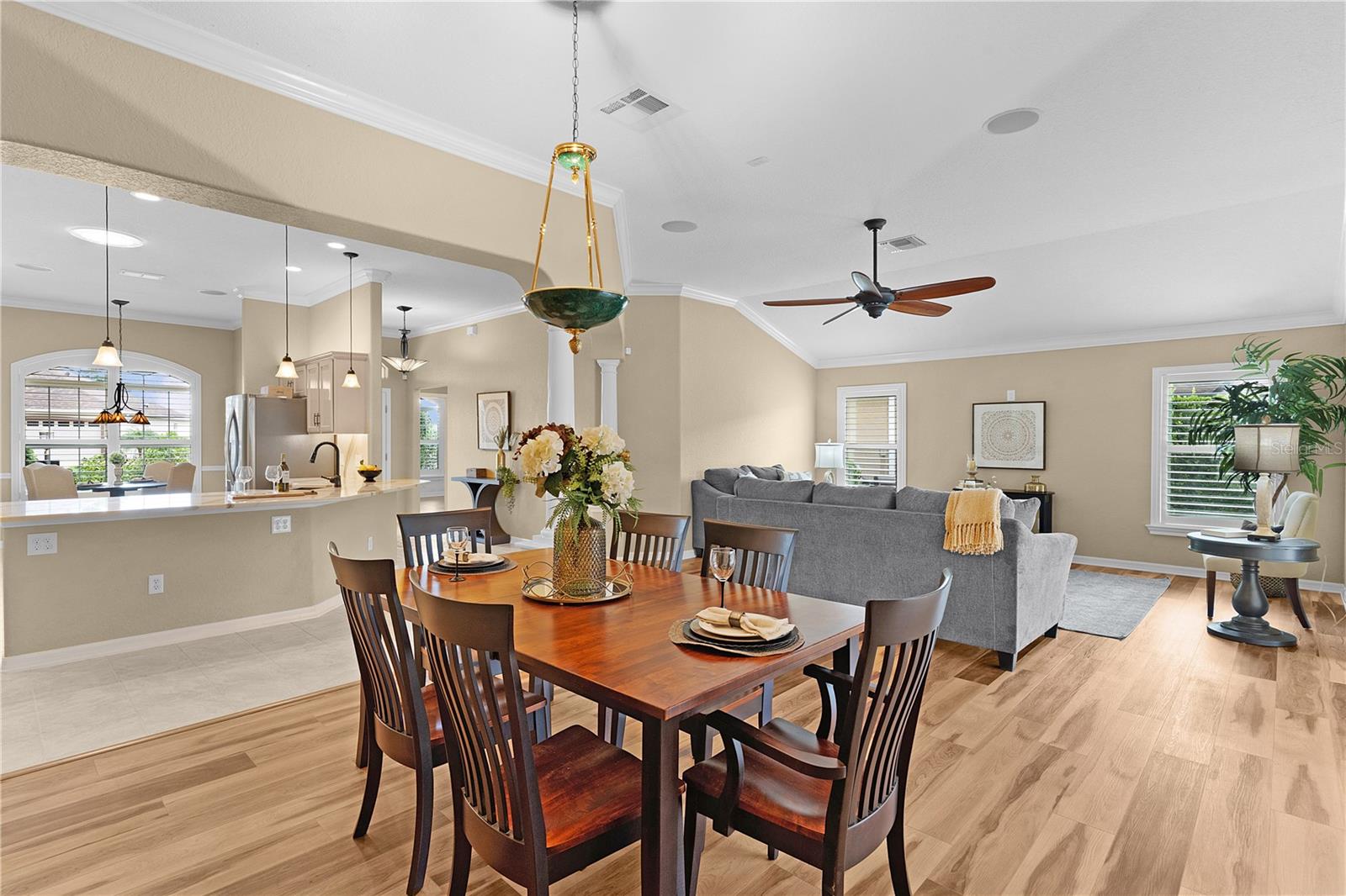 Listing photo id 19 for 1348 Patrick Place