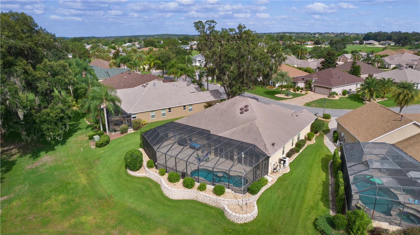 Listing photo id 49 for 1348 Patrick Place