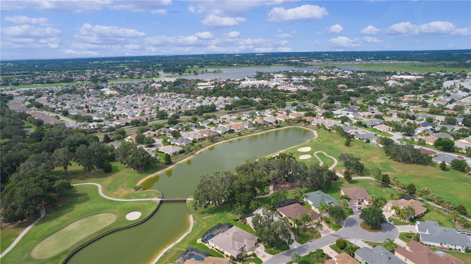 Listing photo id 55 for 1348 Patrick Place