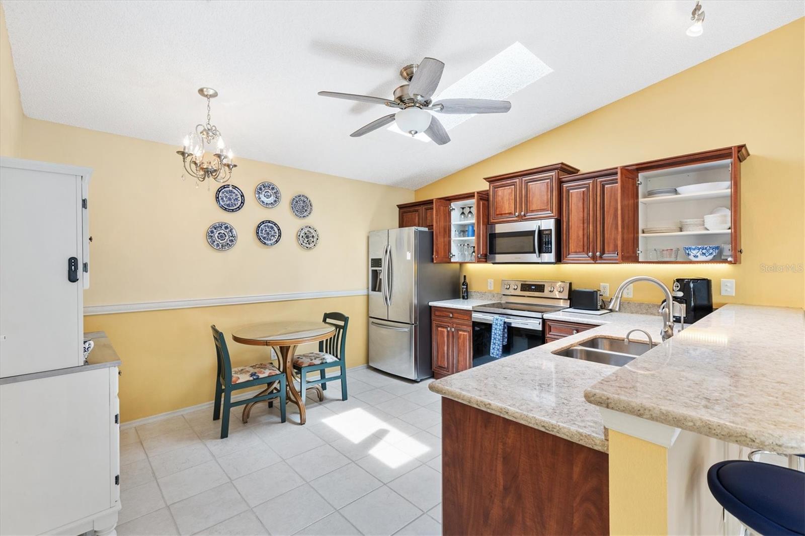 Image 12 of 30 For 3472 Roanoke Street
