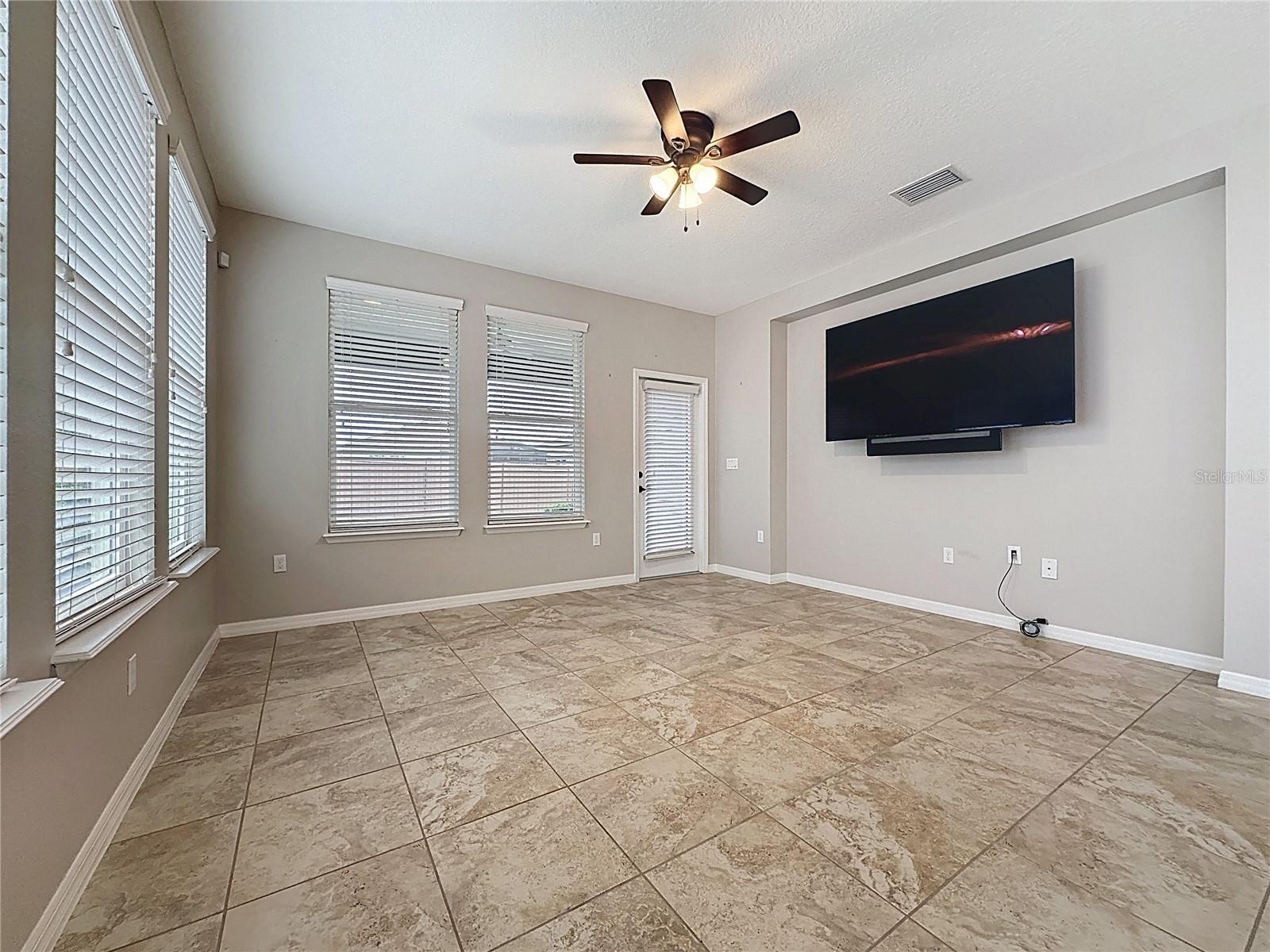 Image 5 of 77 For 345 Alcove Drive