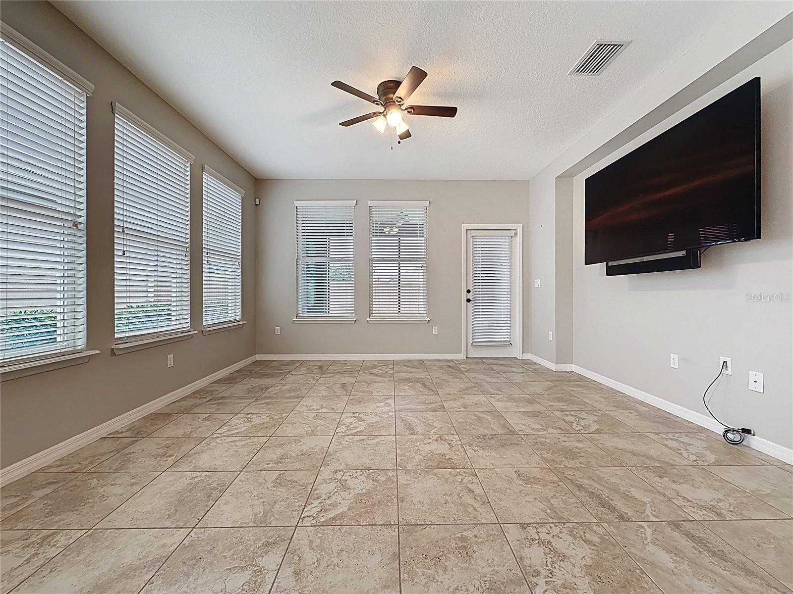 Image 7 of 77 For 345 Alcove Drive