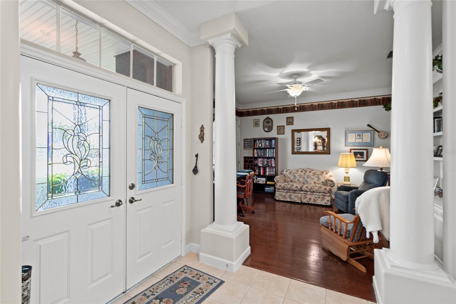 Image 11 of 49 For 19624 Spring Oak Drive