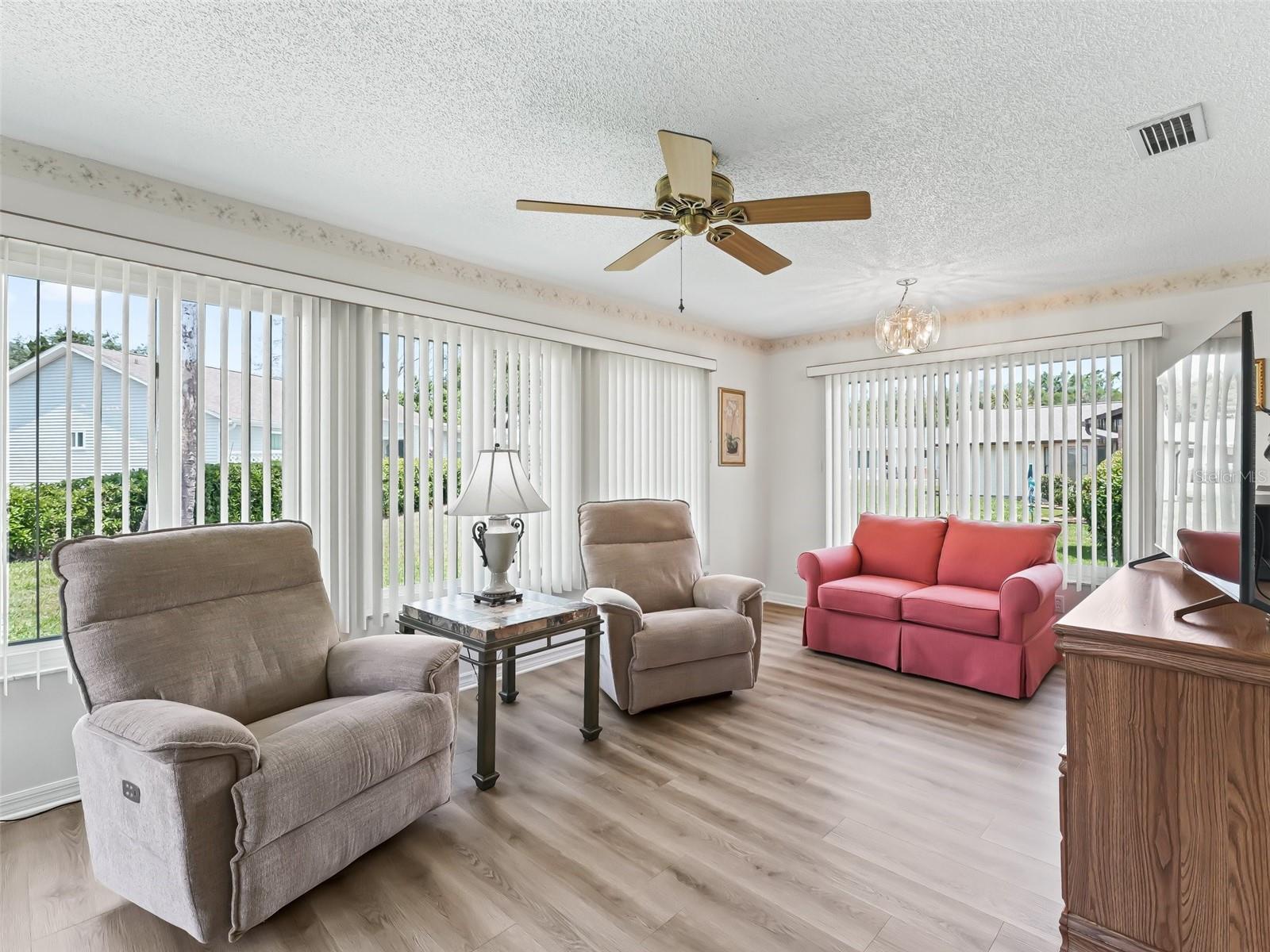 Image 17 of 56 For 71 Stone Haven Court
