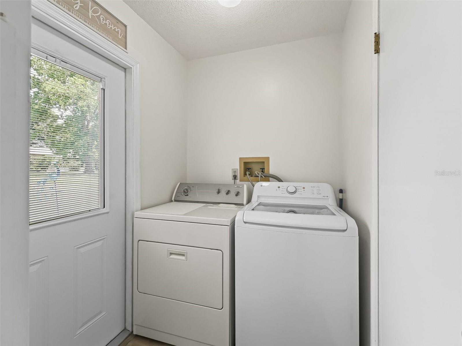 Image 30 of 56 For 71 Stone Haven Court