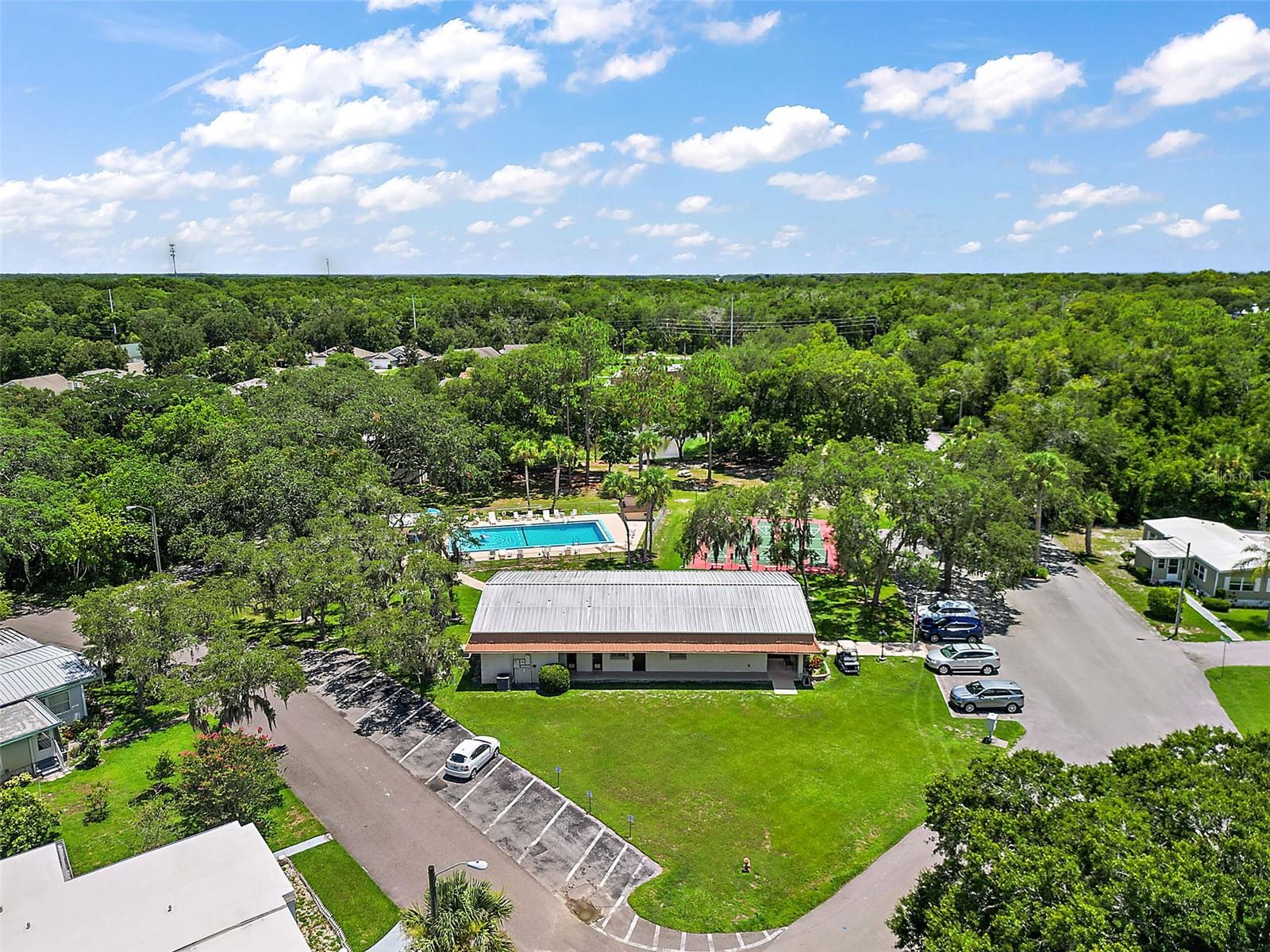 Image 38 of 42 For 2110 Oak Circle