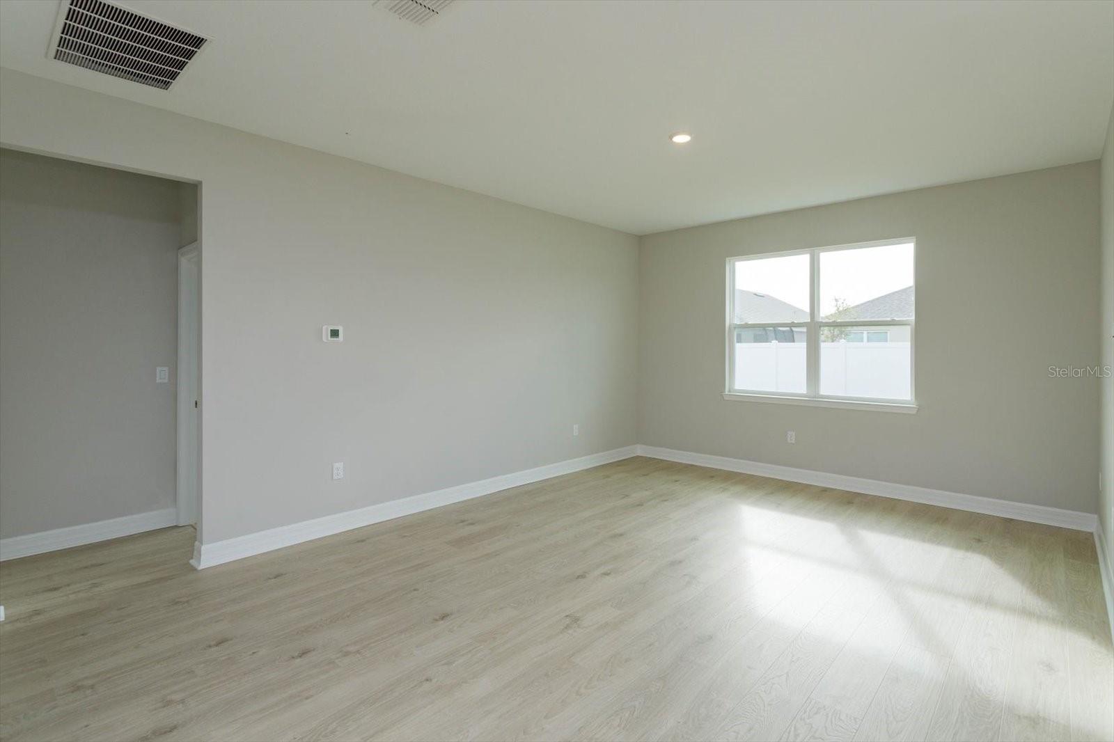 Image 10 of 20 For 5006 Abigail Drive