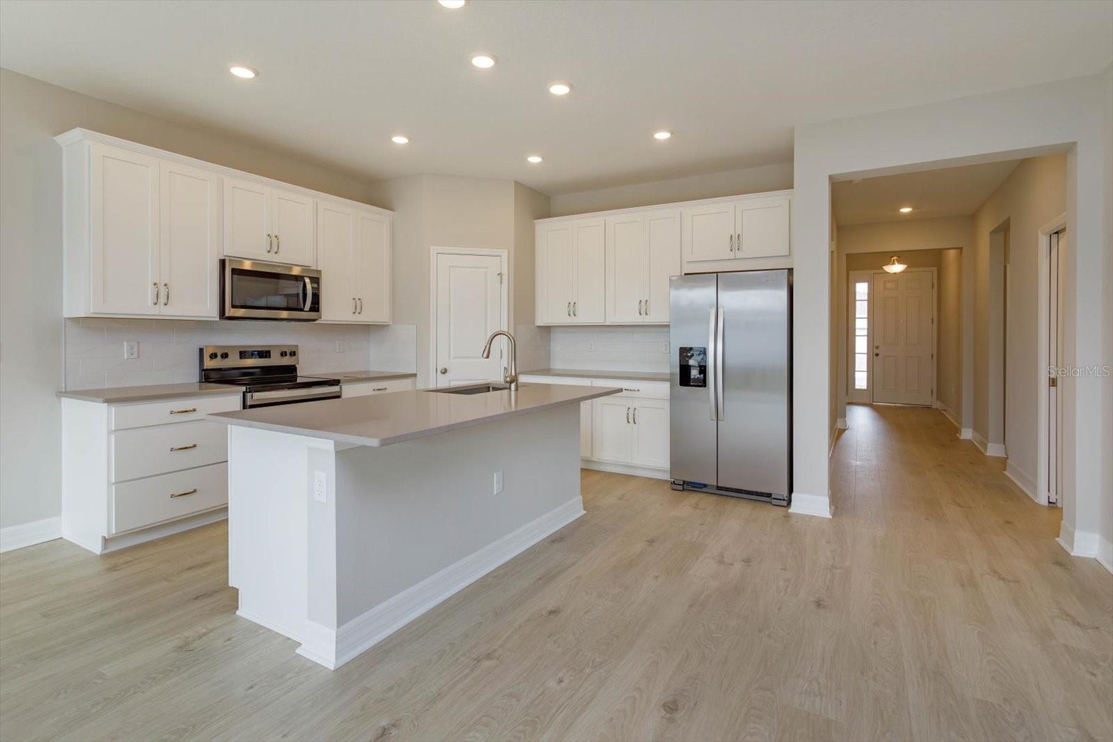 Image 4 of 20 For 5006 Abigail Drive