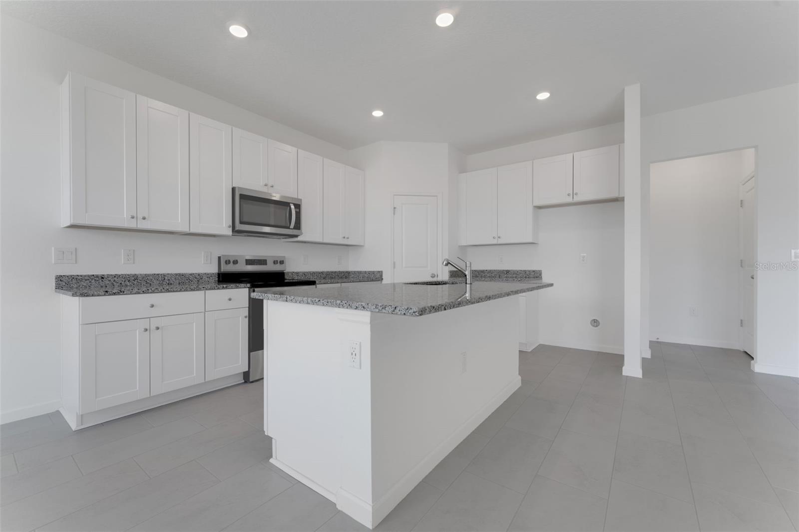 Image 13 of 18 For 4998 Abigail Drive