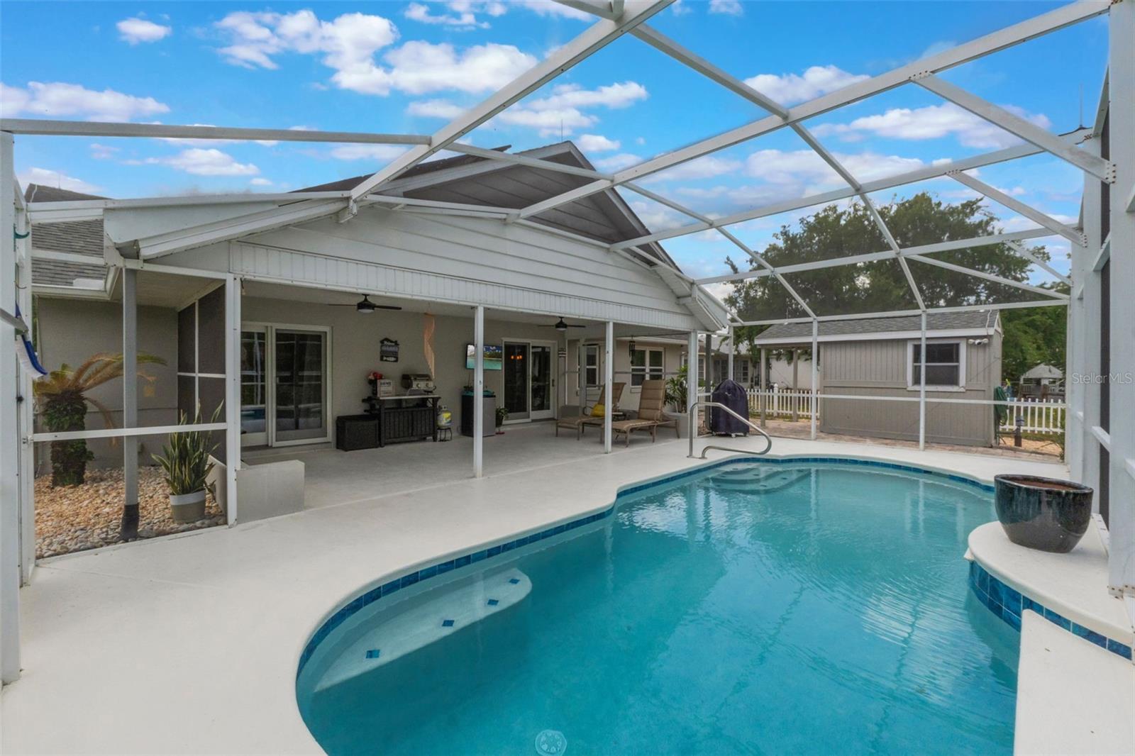 Image 18 of 23 For 12401 Blue Heron Way