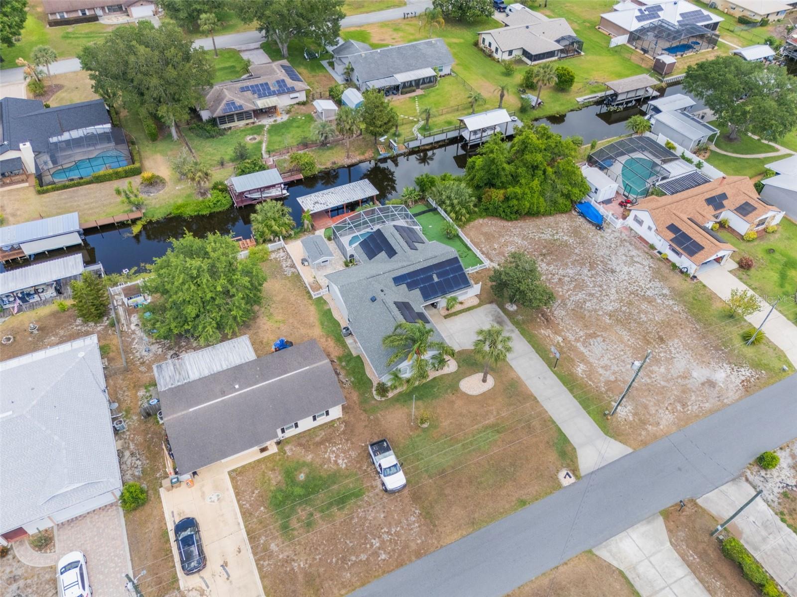 Image 23 of 23 For 12401 Blue Heron Way