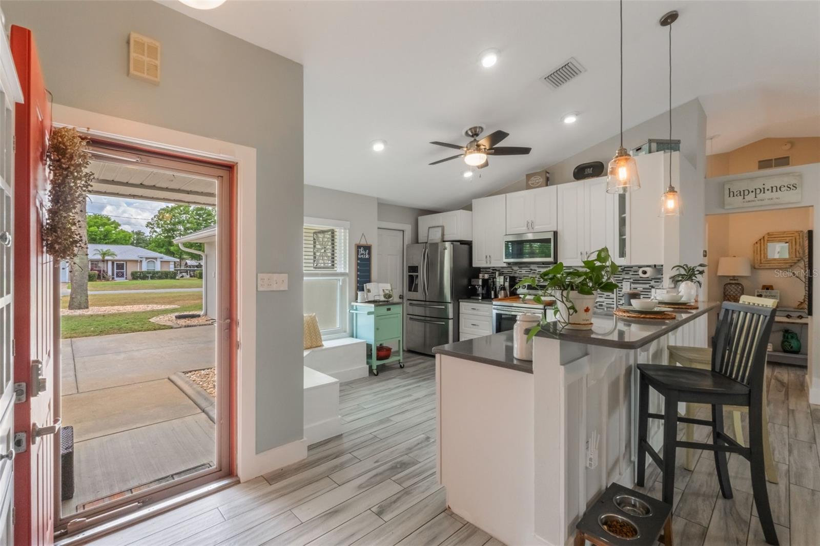 Image 3 of 23 For 12401 Blue Heron Way