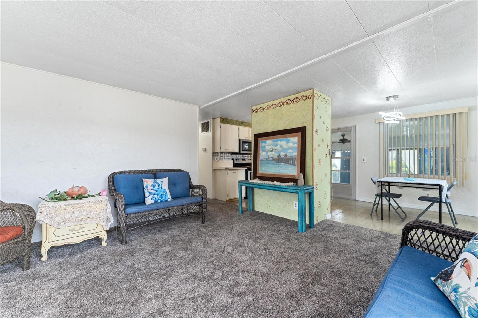 Image 6 of 55 For 2706 Vindale Road