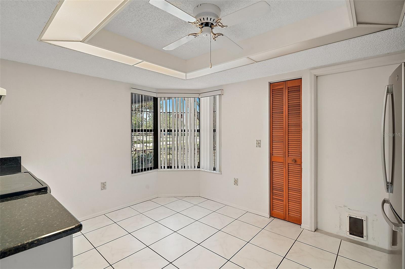 Image 19 of 37 For 36482 Doral Drive