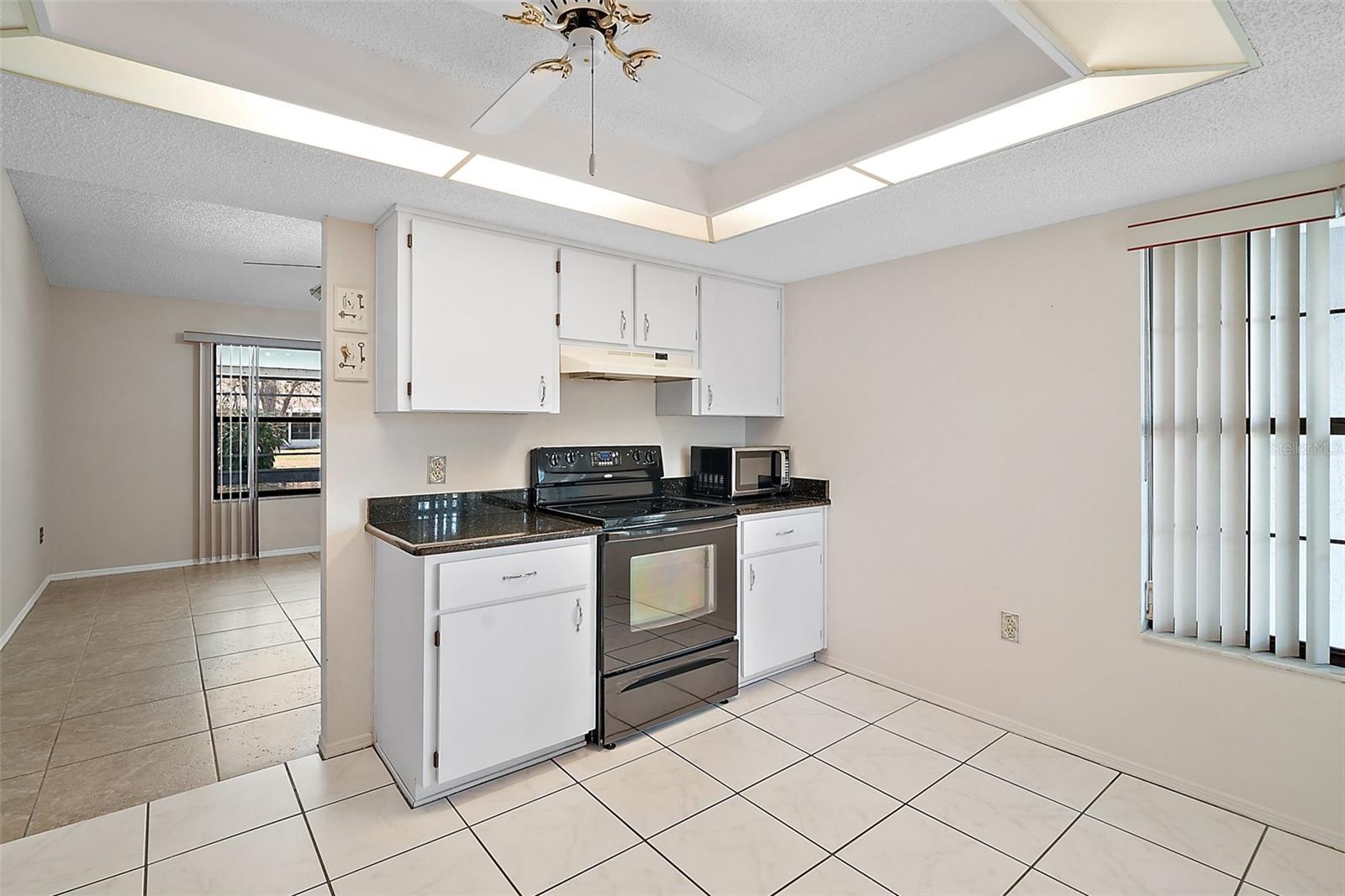 Image 20 of 37 For 36482 Doral Drive