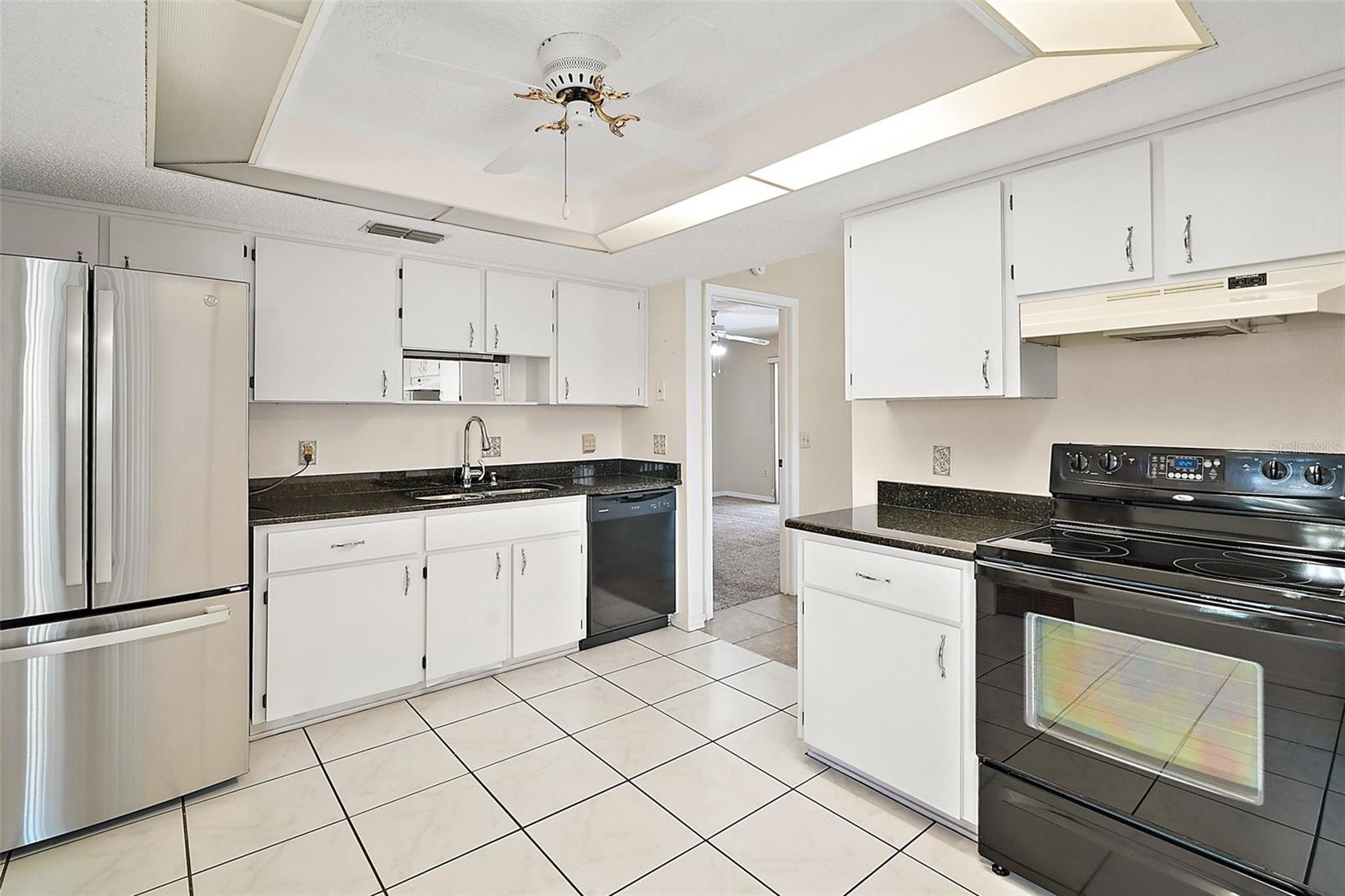 Image 21 of 37 For 36482 Doral Drive