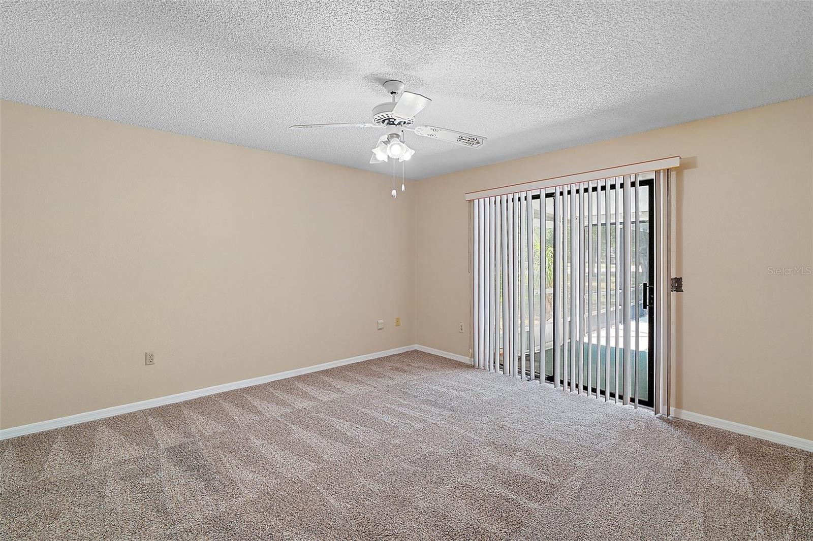 Image 24 of 37 For 36482 Doral Drive