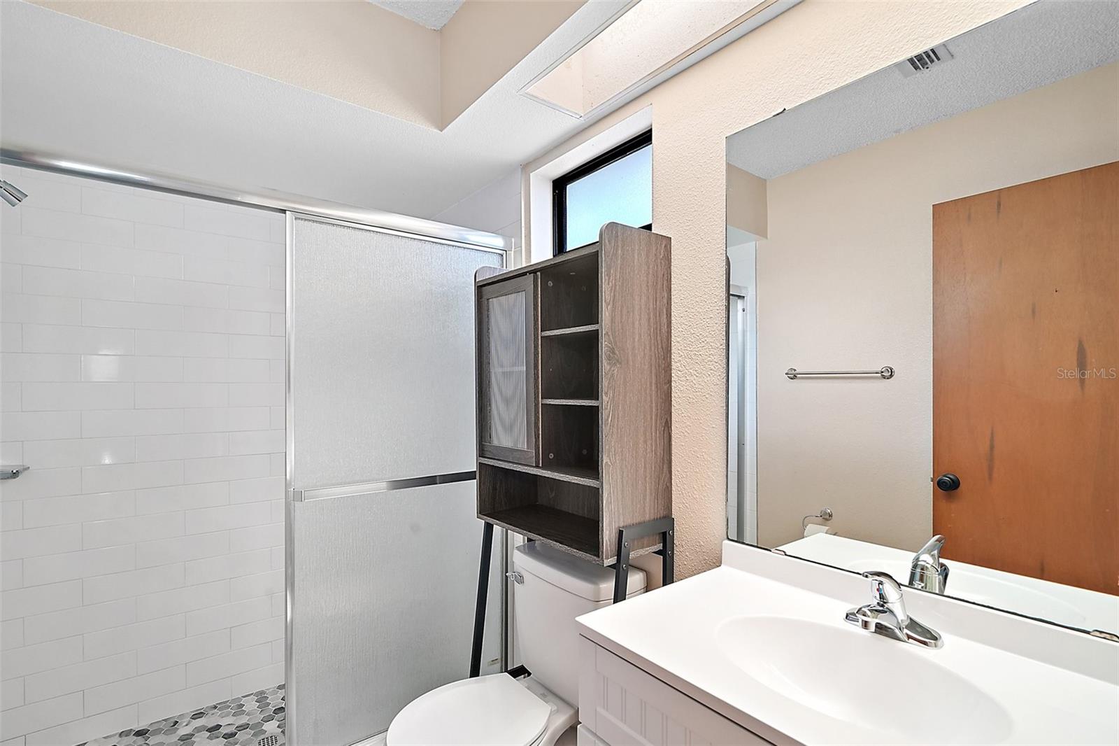 Image 27 of 37 For 36482 Doral Drive