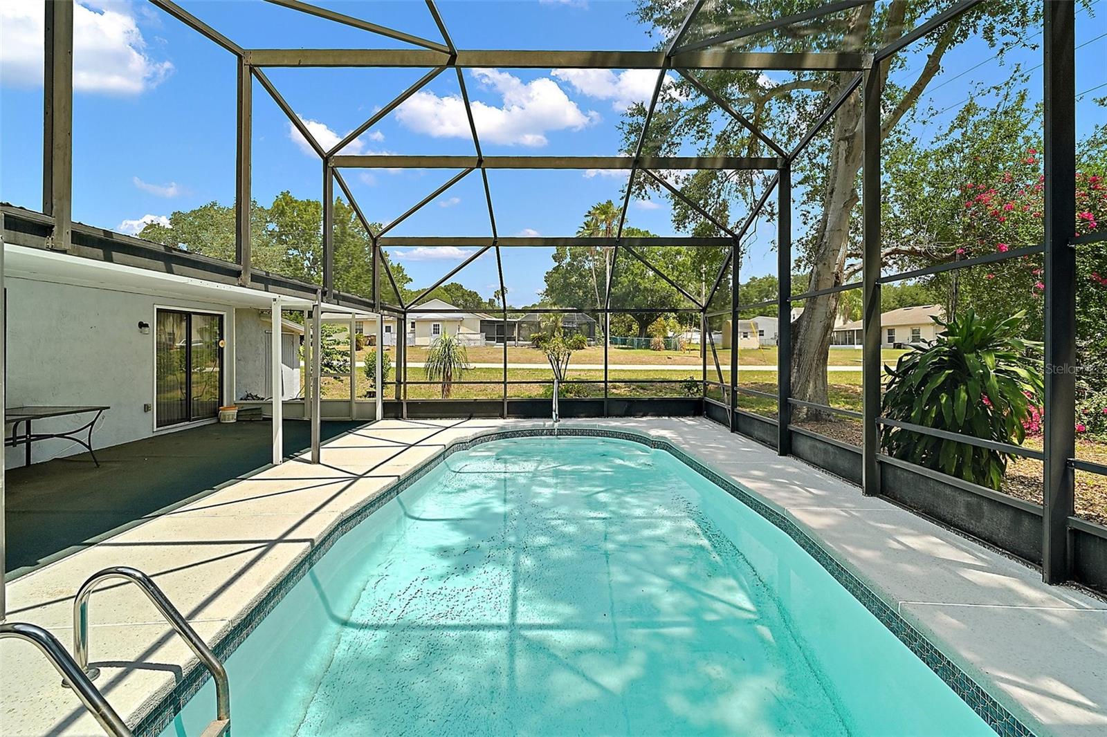 Image 9 of 37 For 36482 Doral Drive