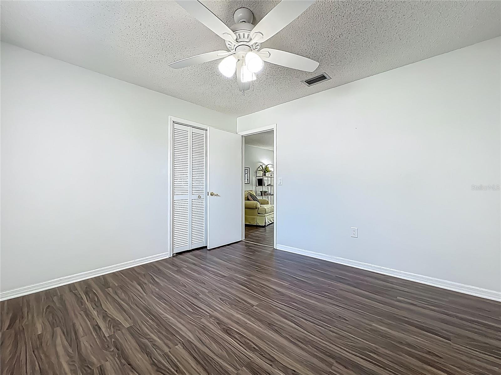 Image 31 of 57 For 670 Oleander Street