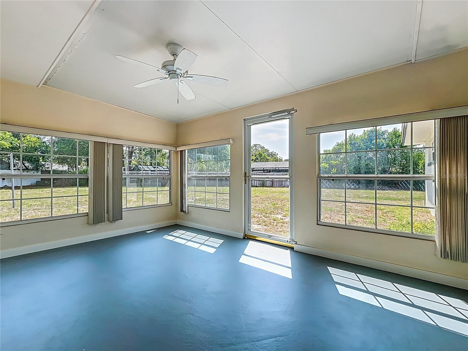Image 42 of 57 For 670 Oleander Street