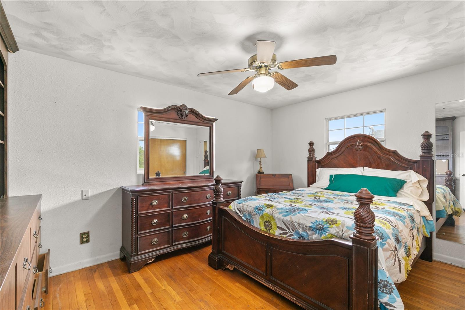 Image 22 of 41 For 800 Jefferis Court