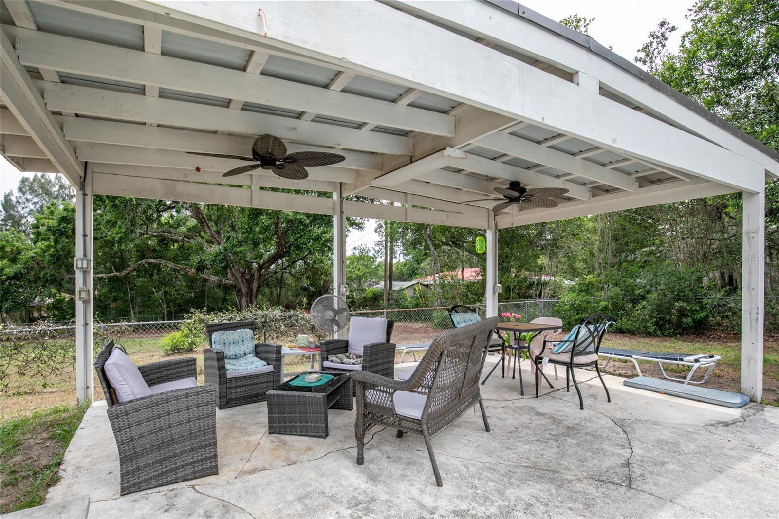 Image 34 of 41 For 800 Jefferis Court
