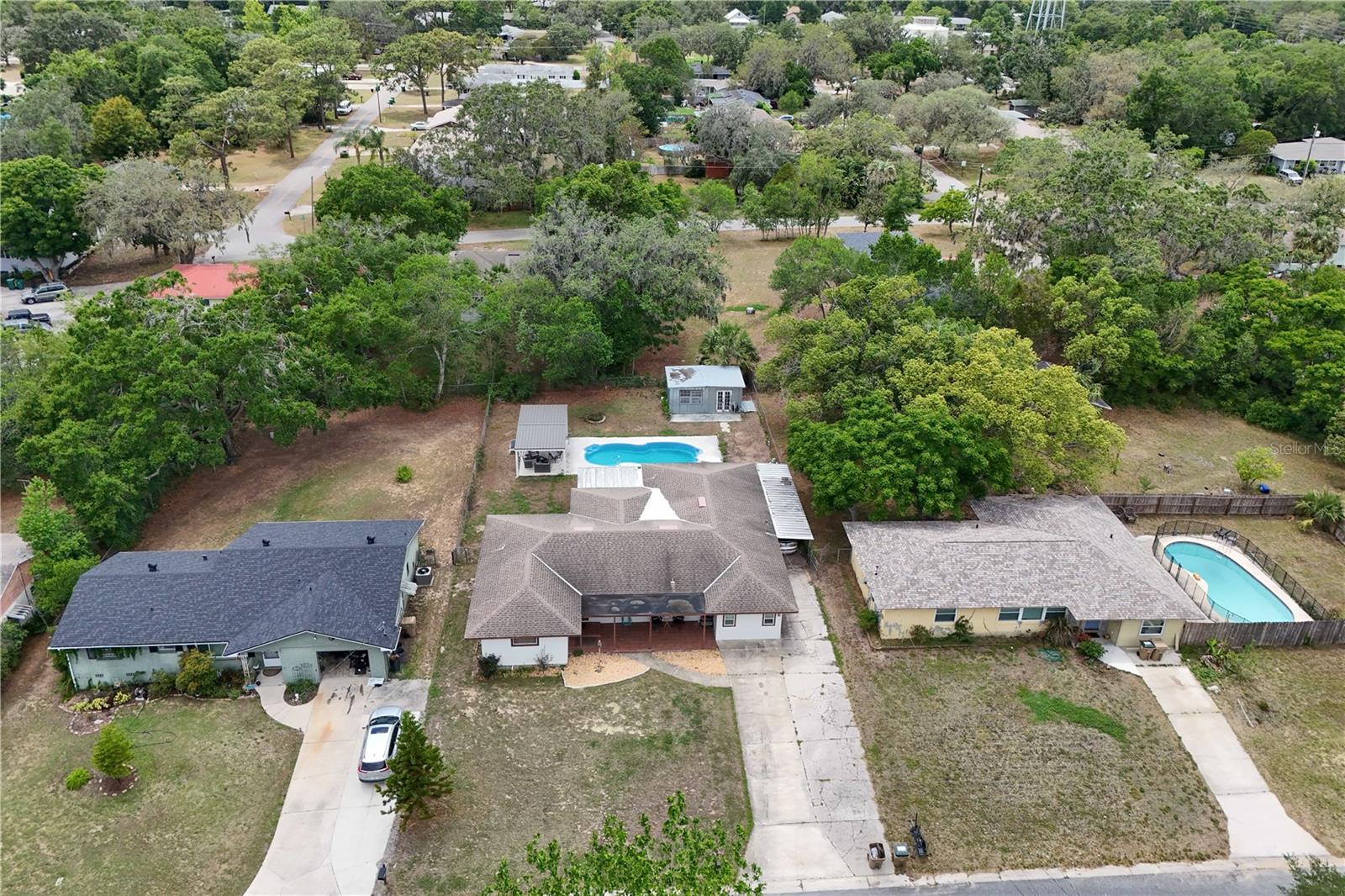 Image 40 of 41 For 800 Jefferis Court