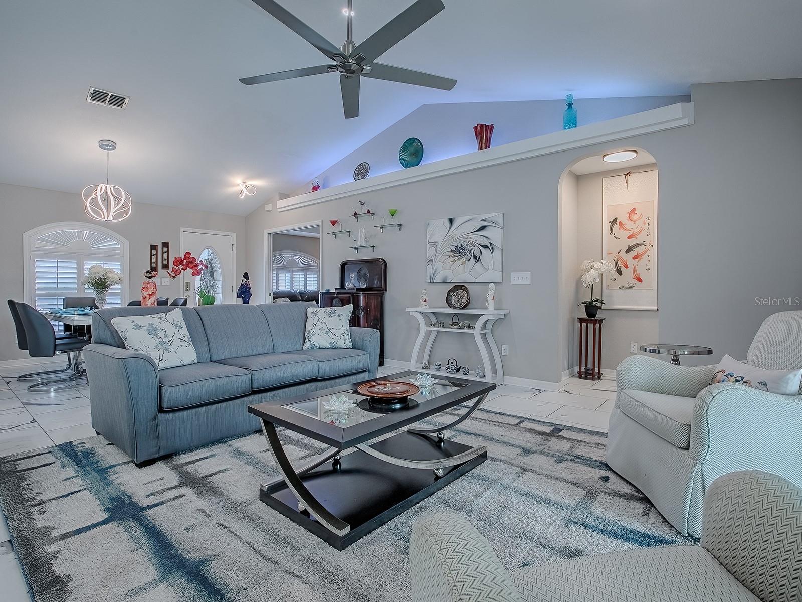 Image 11 of 56 For 17563 122nd Terrace