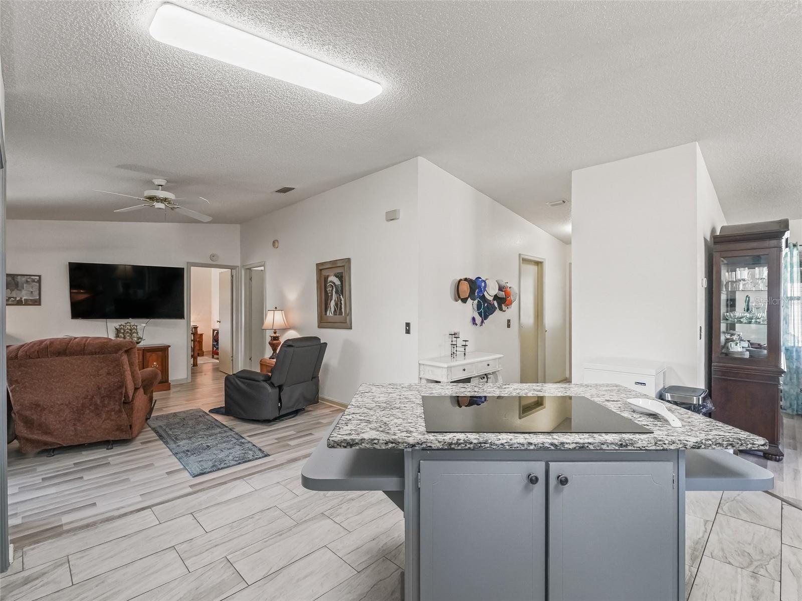 Image 24 of 44 For 1202 Del Toro Drive