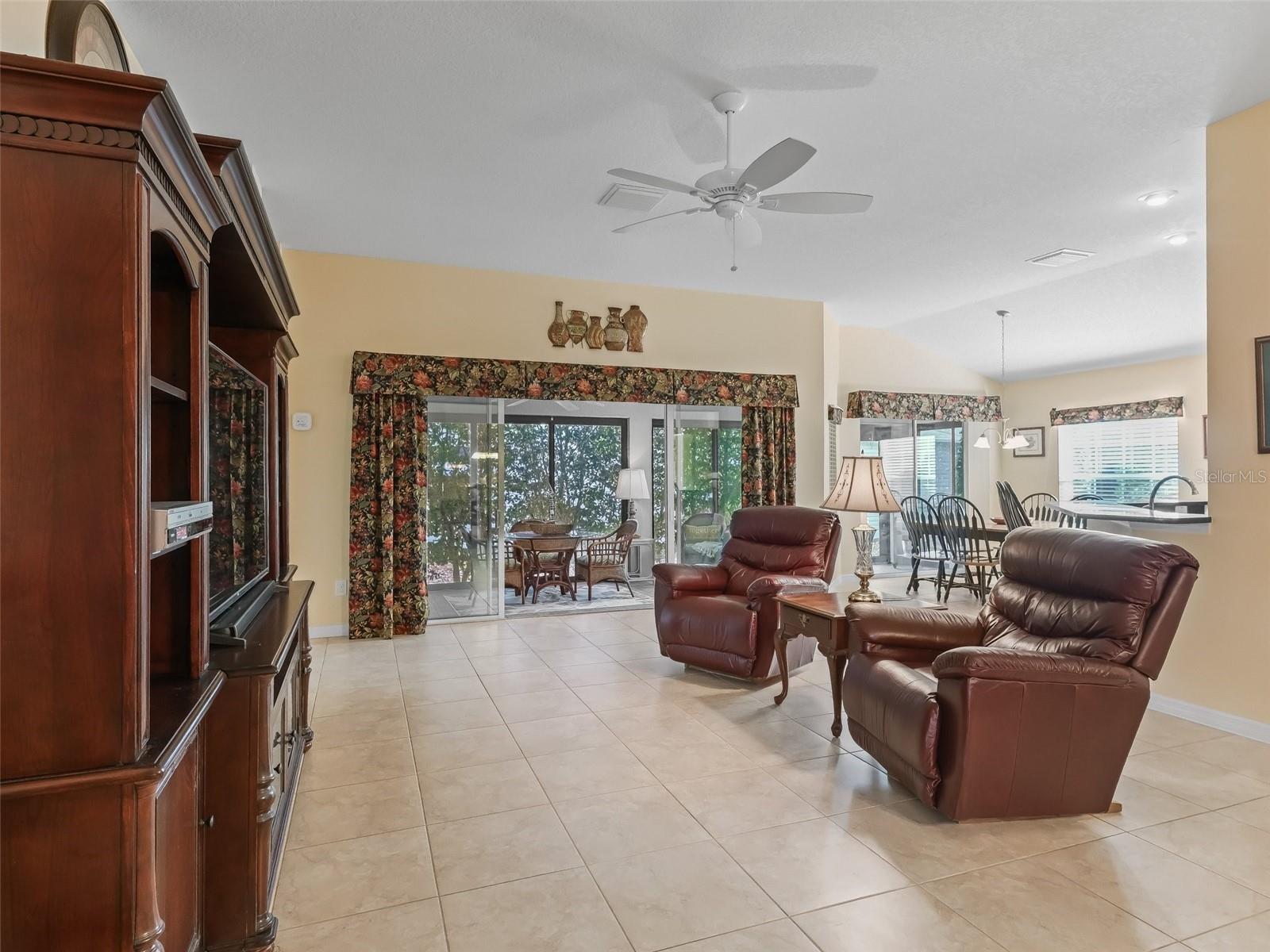 Image 10 of 35 For 1642 Pennecamp Drive