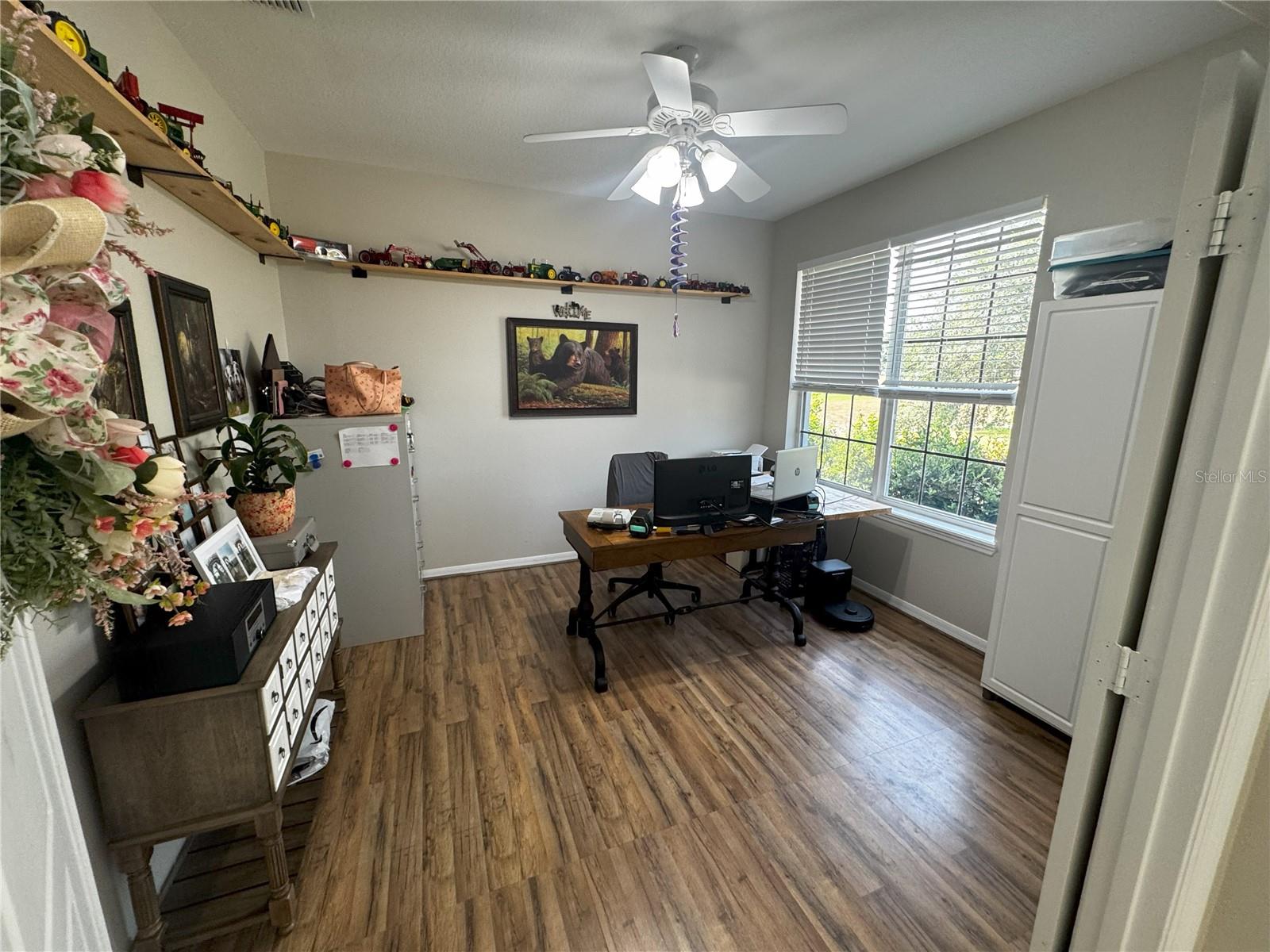 Image 12 of 24 For 33818 Venice Lane