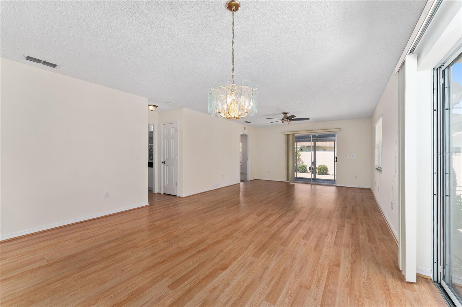 Image 13 of 31 For 403 Duarte Lane