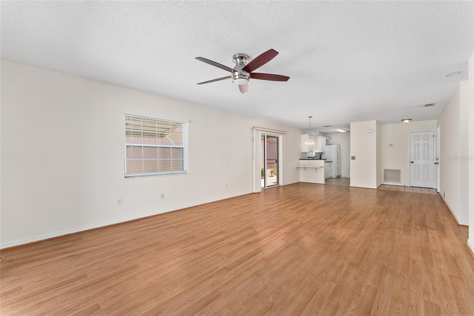 Image 6 of 31 For 403 Duarte Lane