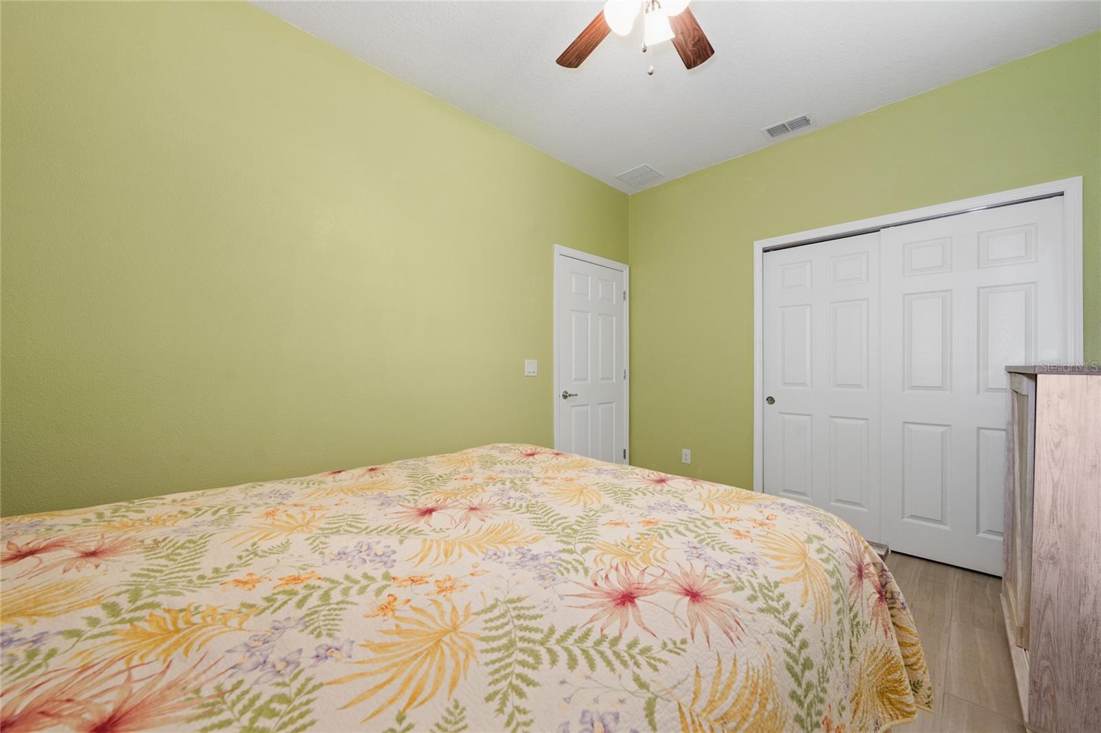 Image 32 of 48 For 503 Vigo Street