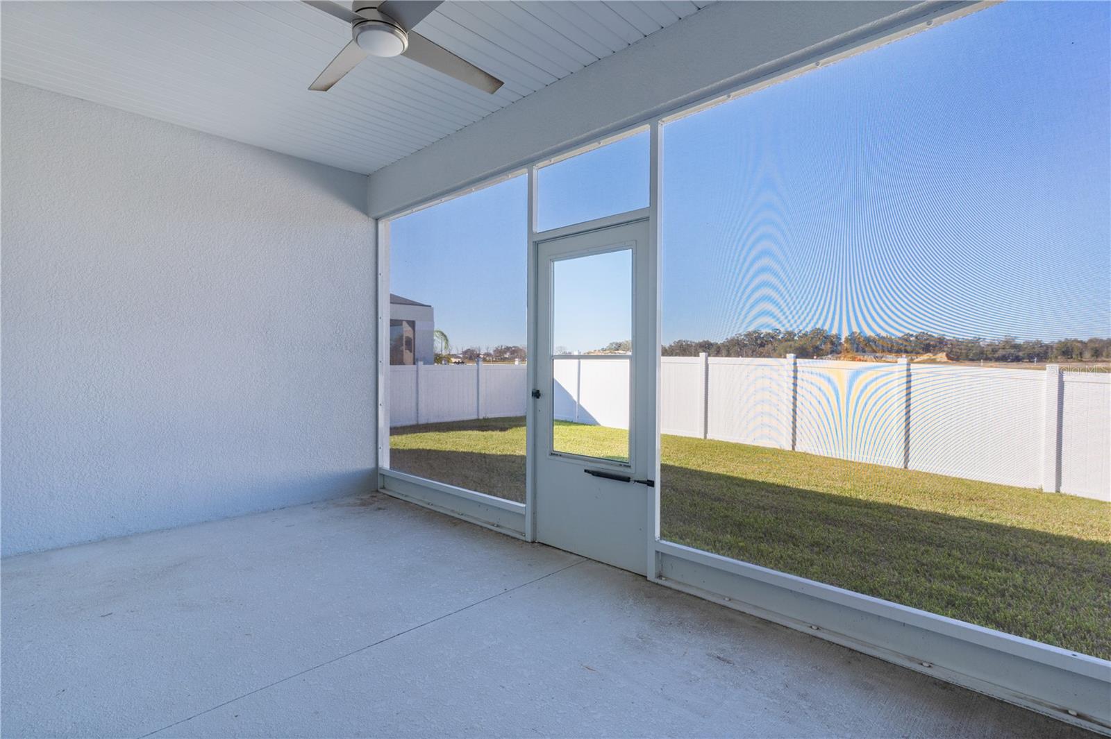 Image 28 of 42 For 12624 49th Drive