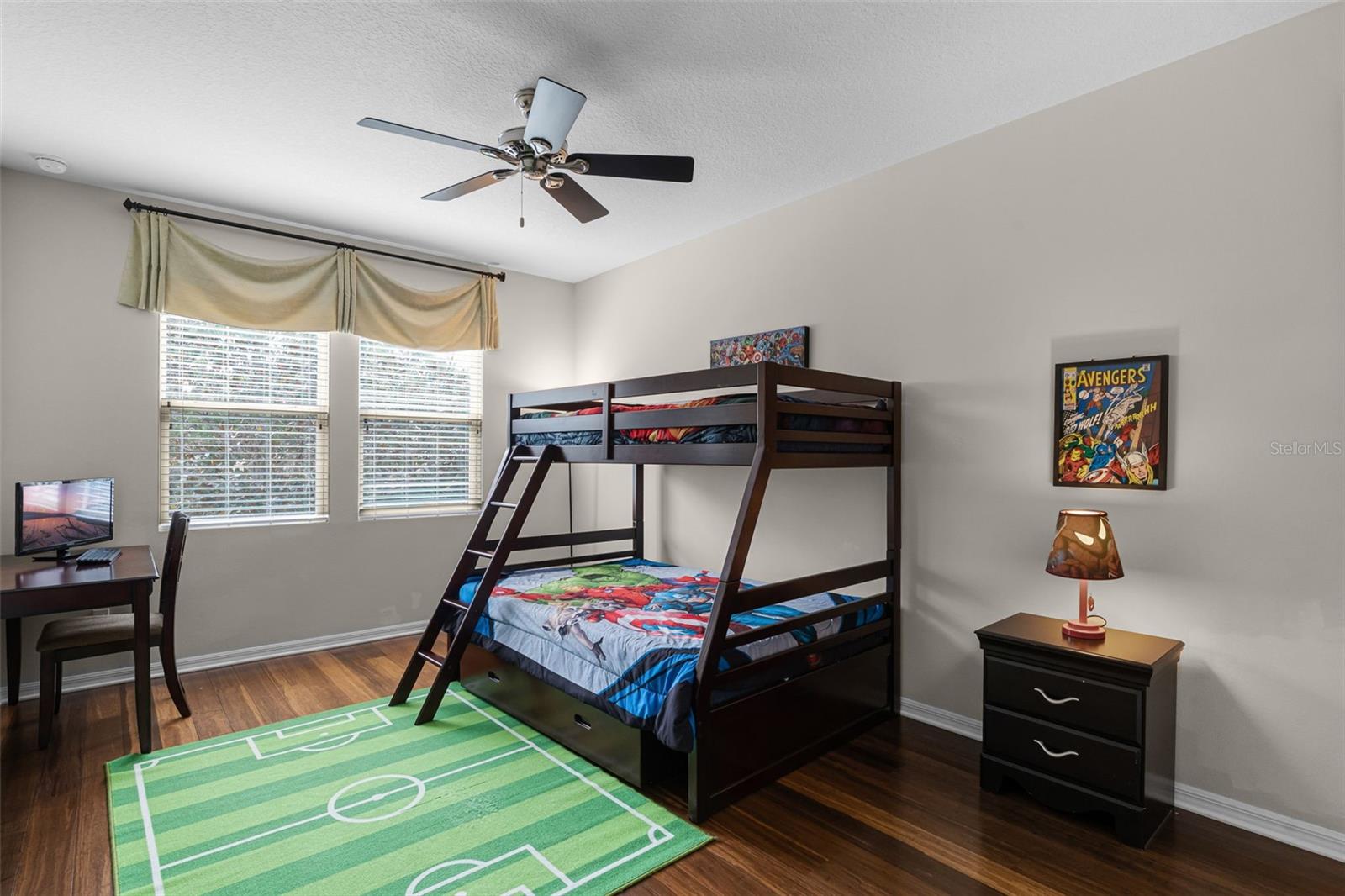 Image 16 of 32 For 14430 Desert Haven Street 4302