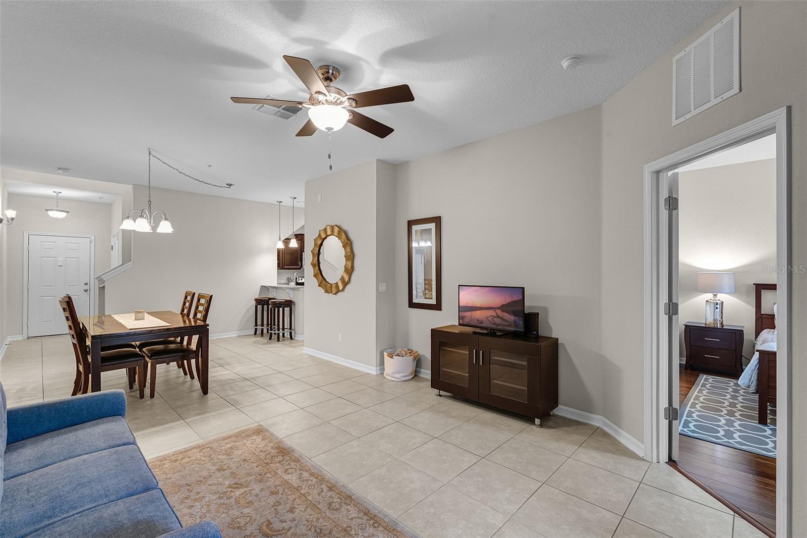 Image 6 of 32 For 14430 Desert Haven Street 4302