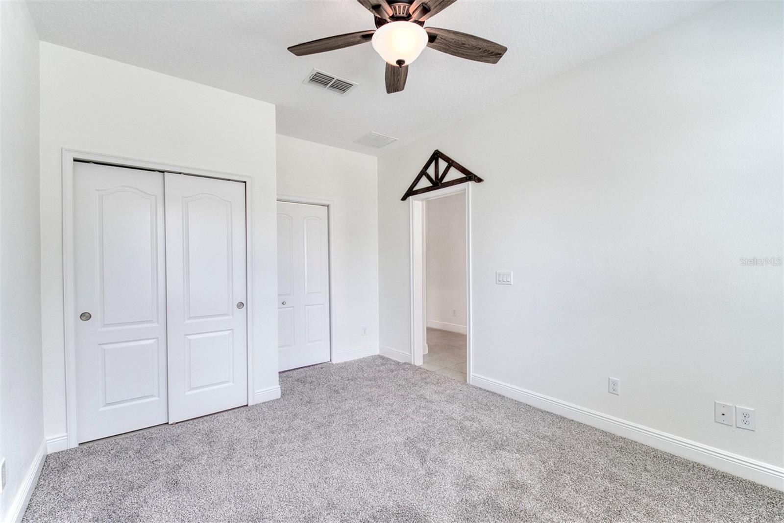 Image 12 of 42 For 6572 Calamondin Drive