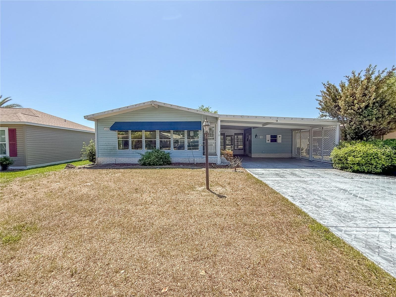 Details for 608 Saint Andrews Boulevard, LADY LAKE, FL 32159