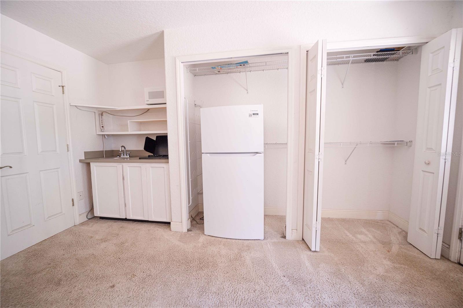 Image 3 of 15 For 1413 Broken Oak Drive