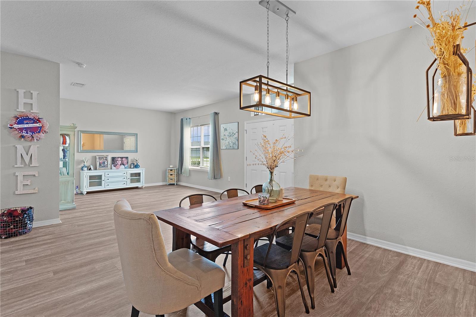 Image 7 of 40 For 8978 42nd Court