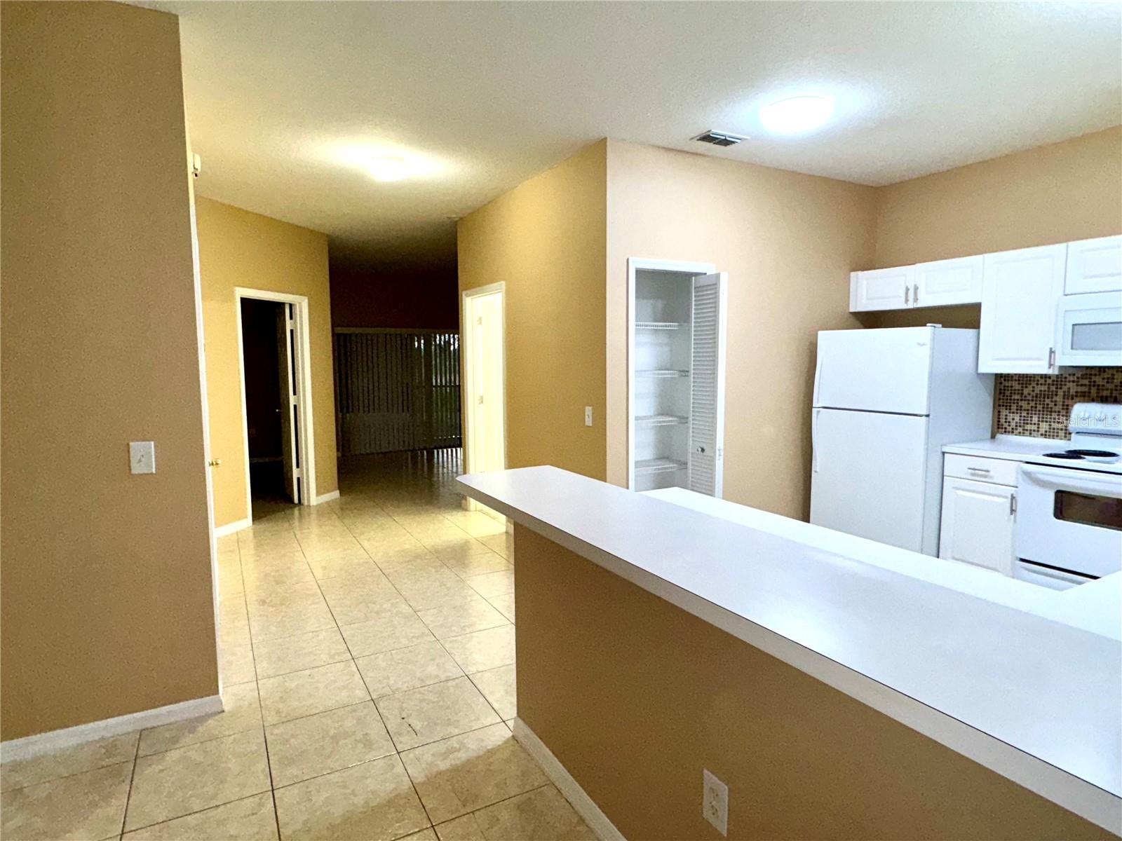 Image 10 of 23 For 3107 Sun Lake Court A