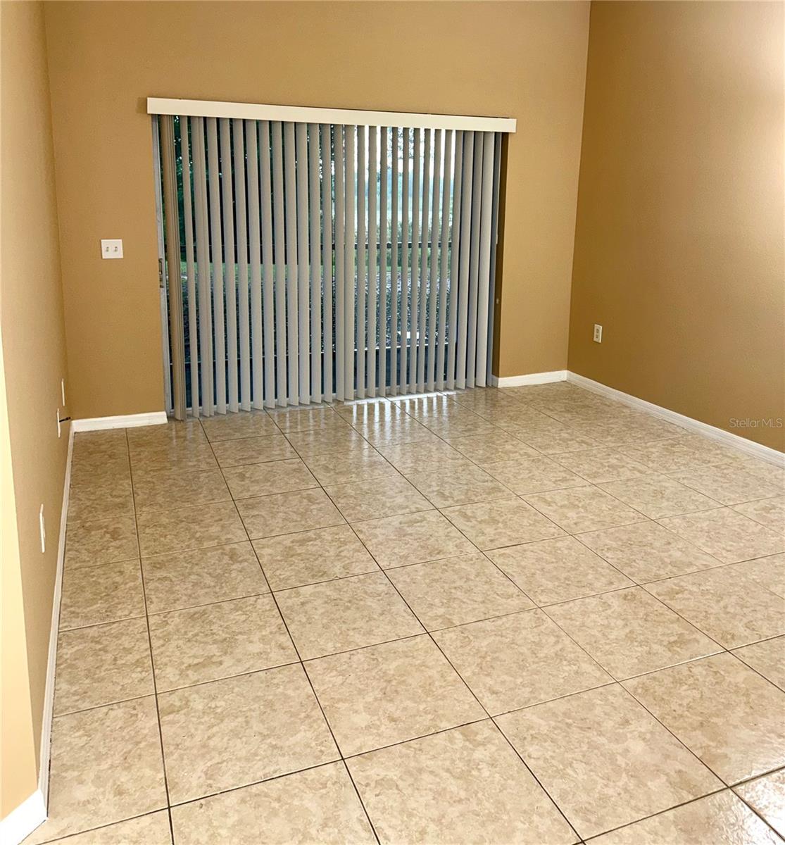 Image 13 of 23 For 3107 Sun Lake Court A
