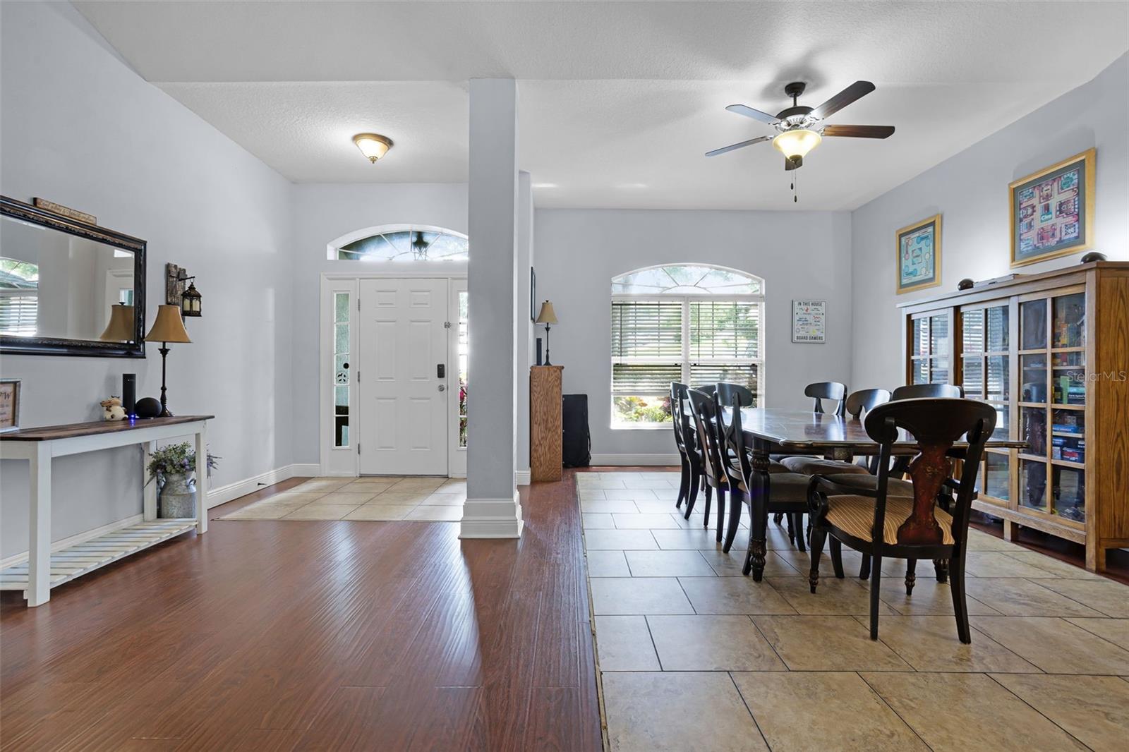 Image 3 of 29 For 11126 Oakshore Lane