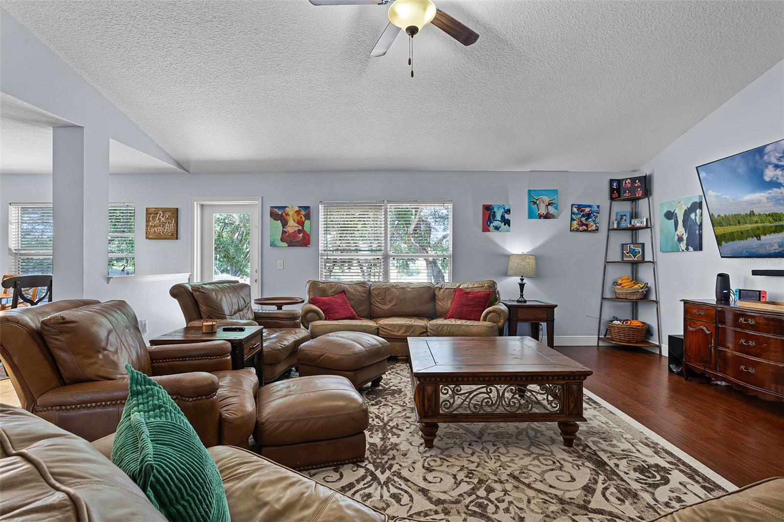 Image 8 of 29 For 11126 Oakshore Lane