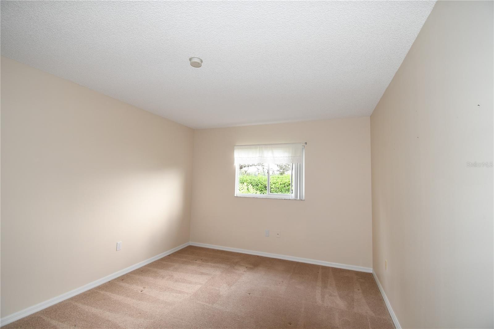 Image 13 of 17 For 10442 179th Place