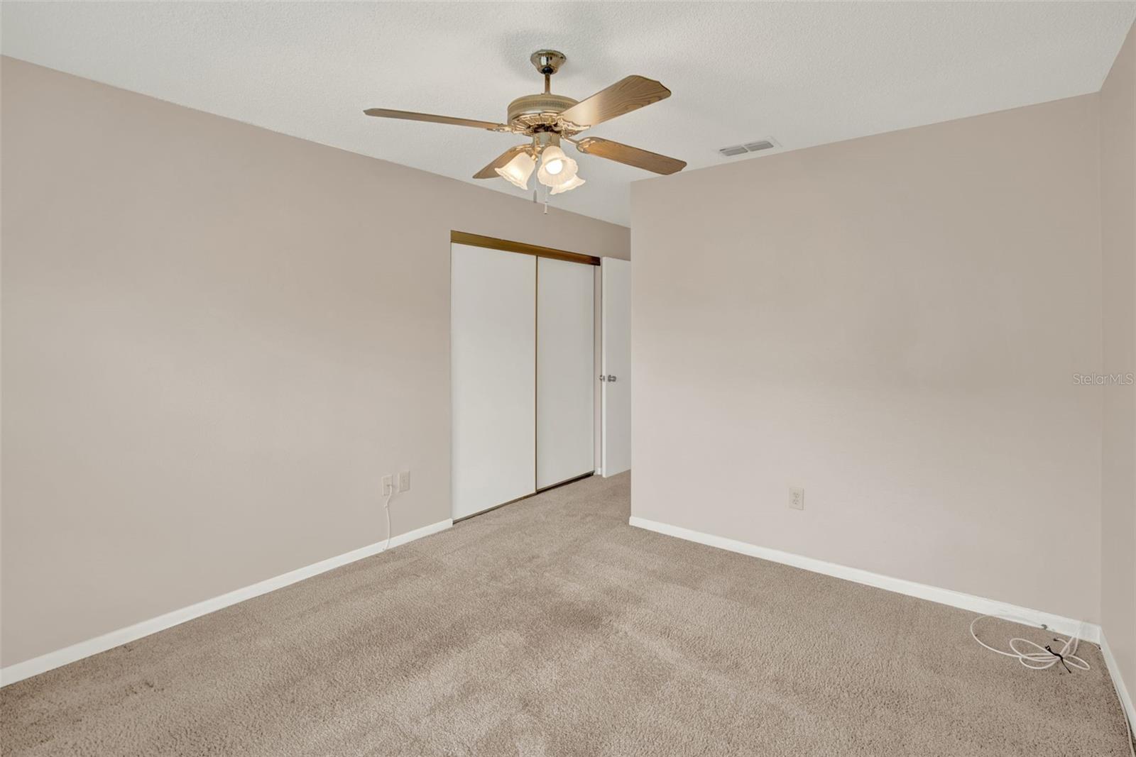 Image 11 of 24 For 4804 Myrtle Oak Drive 11