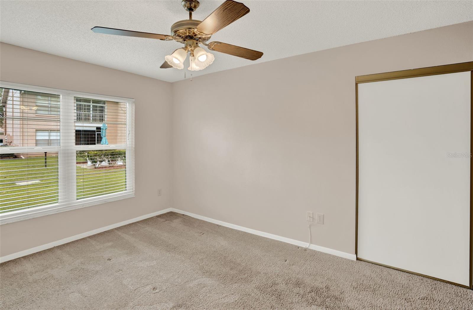 Image 12 of 24 For 4804 Myrtle Oak Drive 11